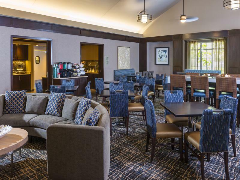 Homewood Suites By Hilton Portsmouth Eksteriør billede